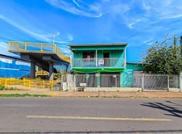 Casa · 226m² · 3 Quartos · 4 Vagas · "Casa Encantadora em Campina, São Leopoldo - Ótimo Preço!"