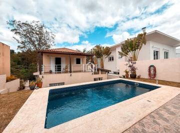 casa a venda no condominio beverly hills - quintal com piscina · Casa à venda - na Granja Viana