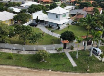 ImagemdoWhatsAppde20250726as09158128db45f4d7.jpg · Casa para Venda em Araruama/RJ - 2 Dorm. 160 m2 Área Útil