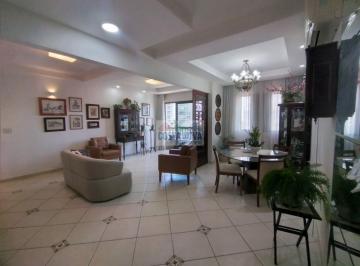 Apartamento · 150m² · 2 Quartos · 2 Vagas · Excelente apartamento no Embaré com 2 salas, 2 dormitórios, suite, closet, dependência de empregados