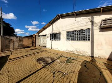 31763817241783.jpeg · Casa impecável no Jardim Continental: 3 quartos com suíte, 2 vagas, 120m² construídos e 250m² de ter