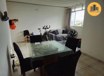 Apartamento · 94m² · 3 Quartos · 1 Vaga · Apartamento no Imbui, bem localizado, na praça, com 3 dormitórios, com dependência, 94m², com vaga.