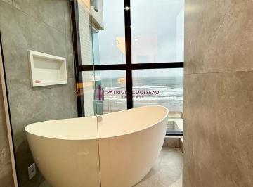 Banheiro da suíte master · Apartamento 3 suítes - Renascence - Frente mar - Gravatá de Navegantes - Patrici