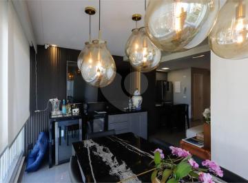 Área de Serviço · Imoveis - na Vila Anastácio