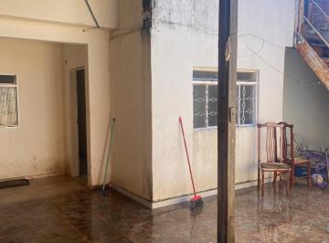 Area  Livre · Sobrado a Venda na QC 4 Conjunto 15 Riacho Fundo II - BSB
