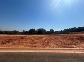 Foto 01 · Terreno à venda em Indaiatuba-SP, Jd. Residencial Village Prado, com 420m² de área!
