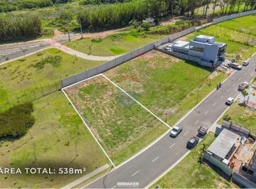 Terreno · 538m² · RE/MAX VENDE Terreno no Condomínio Artesano, 538m2, lazer completo por R$ 906.000 – Parque São Quiri