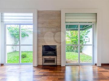 Casa de 4 quartos, São Paulo · Casa em condomínio à venda na Vila Madalena