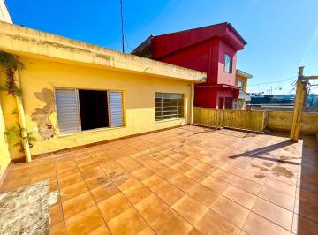 Casa · 168m² · 2 Quartos · 2 Vagas · Casa com 2 dorms, 2 vagas e Edícula à venda, 168 m² por R$ 600.000 - Parque Brasil - Próximo a Estaç