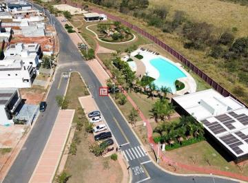 imagem-do-whatsapp-de-2025-11-04-a-s-10-06-57_a250ec4d1762267181990.jpg · Terreno à venda, Jardins Capri, Senador Canedo, GO