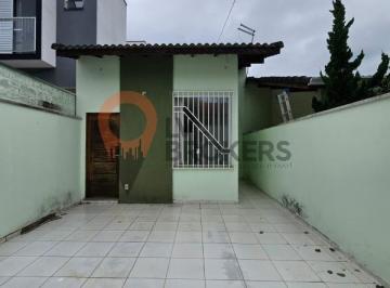 Foto 01 · Imperdível oportunidade: Casa à venda na Vila Suíssa, Mogi das Cruzes-SP, com 2 quartos, 1 suíte e 7