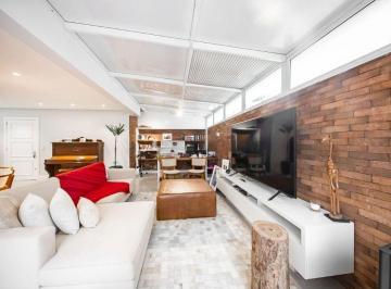 Casa · 186m² · 2 Quartos · 1 Vaga · Apartamento Garden de 2 Quartos com 121m² e 1 Vaga na Melhor Localização de Porto Alegre-RS!