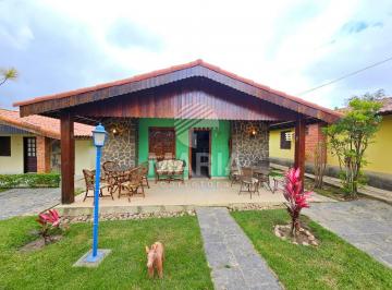 Casa de 3 quartos, Gravatá · Casa térrea em condomínio fechado com 03 quartos à venda em Gravatá/PE!
