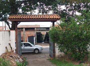 Casa de 2 quartos, Bofete · Casa em terreno de 250M² para ponto comercial, escritura