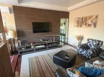 Foto 01 · Venda de apartamento com 3 quartos e vaga demarcada no bairro do Embaré em Santos / SP