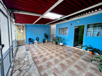 Casa de 3 quartos, Taguatinga · VENDO CASA 03 QTS AREAL TAGUATINGA SUL PREÇO DE OCASIÃO!