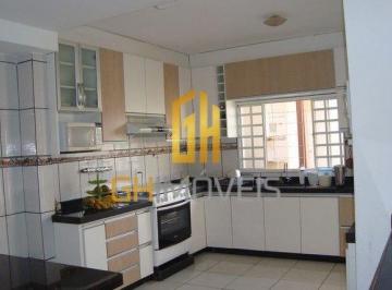 Casa · 360m² · 3 Quartos · Casa à venda - no Jardim Presidente