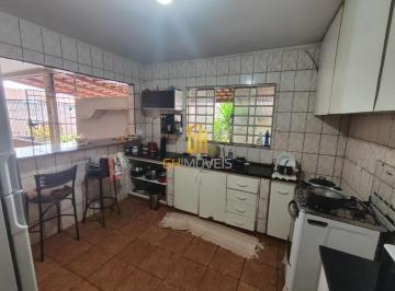 Casa · 277m² · 3 Quartos · Casa à venda - no Setor Santos Dumont