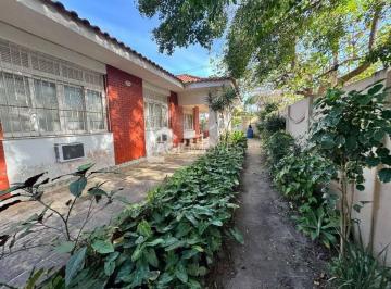 Casa · 300m² · 4 Quartos · Itacoatiara - casa 4 quartos