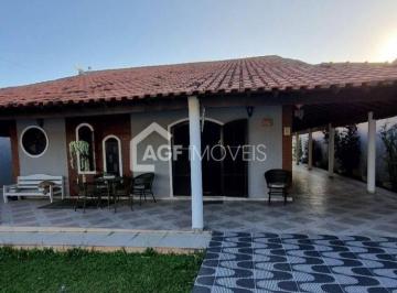 Casa · 351m² · 3 Quartos · 5 Vagas · Casa de 3 quartos Itaipuaçu, à venda por 770.000 mil