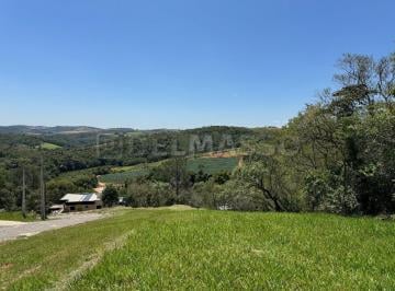 Terreno , Ibiúna · Terreno com Vista Privilegiada em Condomínio Fechado - Próximo ao Lago