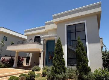 Casa · 370m² · 4 Quartos · 4 Vagas · Casa à venda em Jaguariúna, Residencial Campo Camanducaia, com 4 suítes, com 370 m²