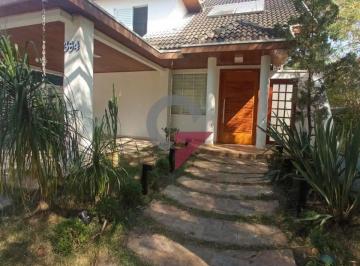 Casa · 252m² · 3 Quartos · Casa à venda - em Caminho Novo