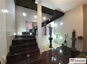 IMG_20260628_001646_000.jpeg · Agradável casa para locação em Jardim São Paulo(Zona Norte) com 4 quartos, sendo 2 suítes, 280m² - r