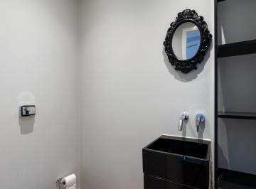 IMG_20260628_001522_001.jpeg · Confortável apartamento para venda e locação em Cerqueira César com 3 quartos, sendo 2 suítes, 241m²