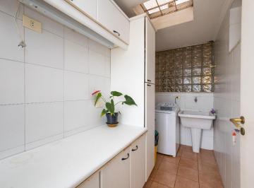 IMG_20260606_185207_000.jpeg · Agradável sobrado para venda em Vila Madalena com 5 quartos, sendo 2 suítes, 256m² - remaxfront#NGIU