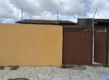 Casa · 69m² · 2 Quartos · 3 Vagas · Vendo Casa de esquina 2/4 em Nova Esperança próximo ao supermercado Rede Mais