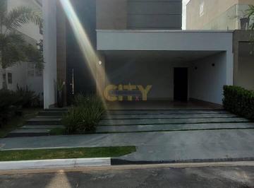 Casa · 3 Quartos · 2 Vagas · Vende-se Sobrado Mobiliado Condomínio Primor das Torres