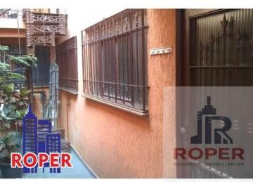 Casa · 224m² · 3 Quartos · 2 Vagas · EXCELENTE CASA DE 224 M²/3 DORMITÓRIOS/2 VAGAS À VENDA EM JARDIM PIQUEROBY