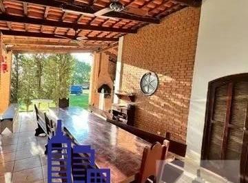 Rural · 5000m² · 8 Quartos · 10 Vagas · LINDA CHÁCARA COM ESCRITURA DE 5.000 M²/ CASA SEDE/ ESPAÇO GOURMET/ LAGO À VENDA EM SALTO