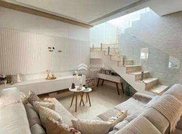Casa · 256m² · 3 Quartos · 4 Vagas · Centro Vargem Grande Paulista 256,00 (M²)