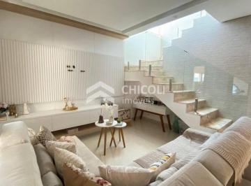Casa · 256m² · 3 Quartos · 4 Vagas · Centro Vargem Grande Paulista 256,00 (M²)