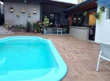 Casa · 600m² · 3 Quartos · 4 Vagas · Residencial › Casa em