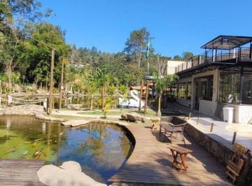 Rural · 2040m² · 2 Quartos · 6 Vagas · Residencial › Chácara em