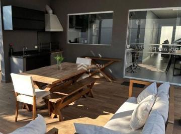 Casa · 308m² · 3 Quartos · 6 Vagas · Residencial › Casa em