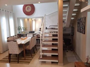 Casa · 129m² · 3 Quartos · 2 Vagas · Residencial › Casa em