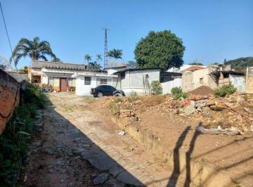 Terreno · 600m² · Residencial › Lote/Terreno em