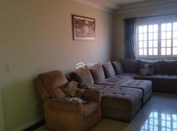 Casa · 200m² · 4 Quartos · Residencial › Casa em
