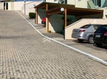Casa · 3 Quartos · Residencial › Casa em