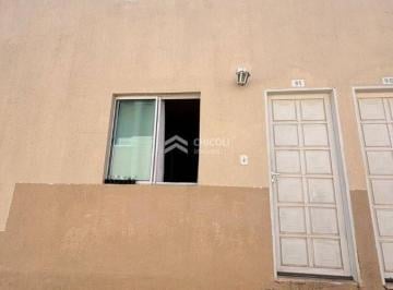 Casa · 60m² · 2 Quartos · 2 Vagas · Residencial › Casa em