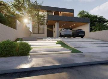Casa · 500m² · 4 Quartos · 4 Vagas · Residencial › Casa em