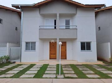 Casa · 1m² · 3 Quartos · 2 Vagas · Residencial › Casa em