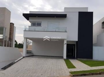Casa · 524m² · 3 Quartos · 4 Vagas · Residencial › Casa em