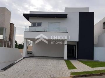 Casa · 524m² · 3 Quartos · 4 Vagas · Residencial › Casa em
