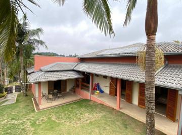 Casa · 1650m² · 5 Quartos · Residencial › Casa em