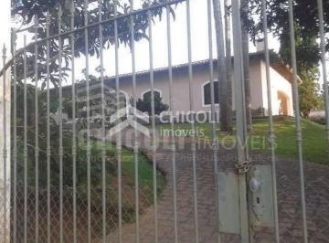 Rural · 2000m² · 3 Quartos · 6 Vagas · Residencial › Chácara em